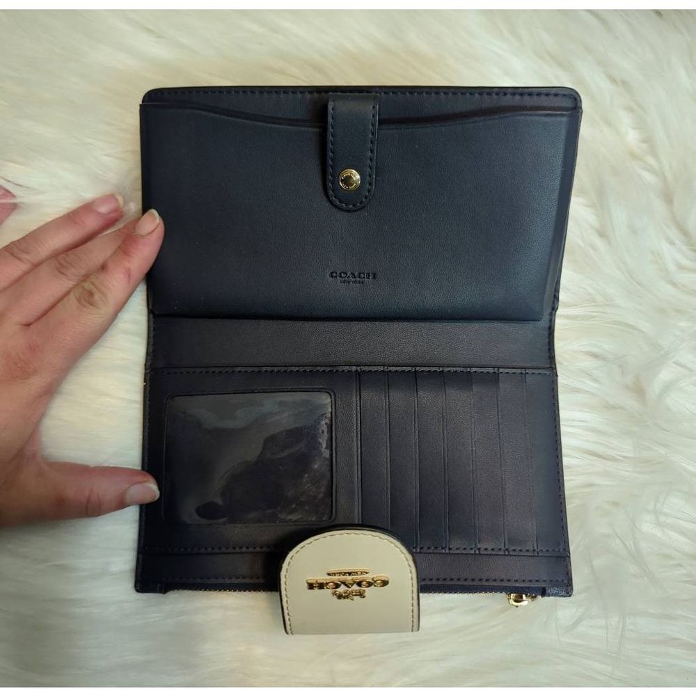 Coach Tech Wallet in Colorblock Signature Canvas - Picture 6 of 7